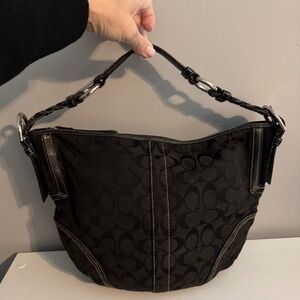 Coach Large Signature C's gently used Hobo